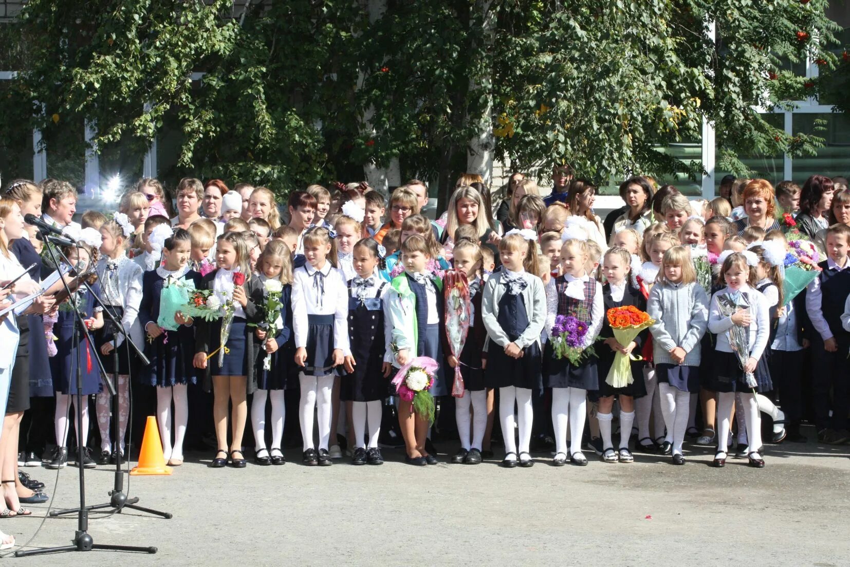 1 школа красноуфимск учителя. красноуфимск школа номер 1 1 сентября. сайт красноуфимска школы. красноуфимск школа. первая школа красноуфимск.