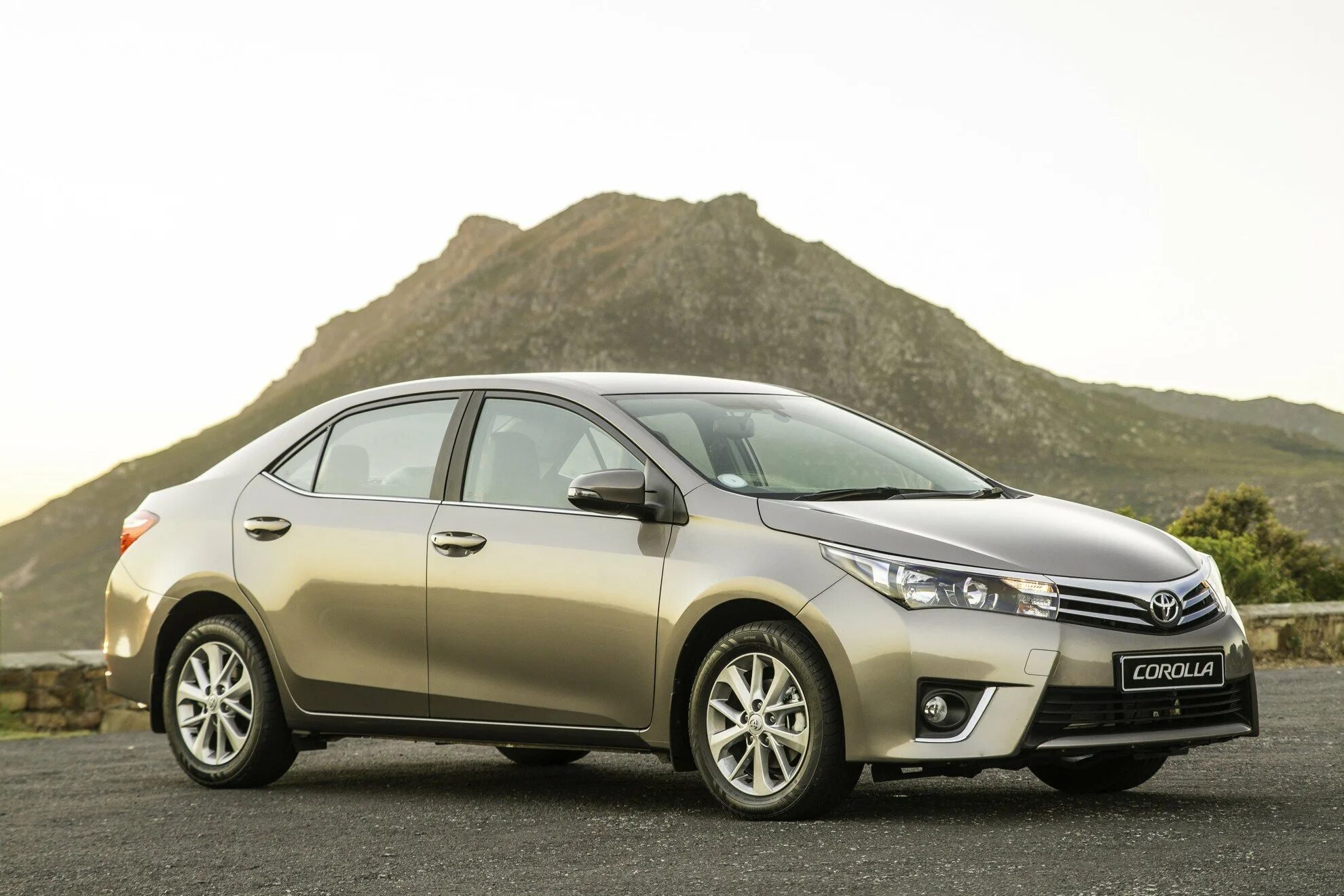 Toyota Corolla 2014. Тойота Королла 2014. Тойота Corolla 2014. Corolla Toyota Corolla.