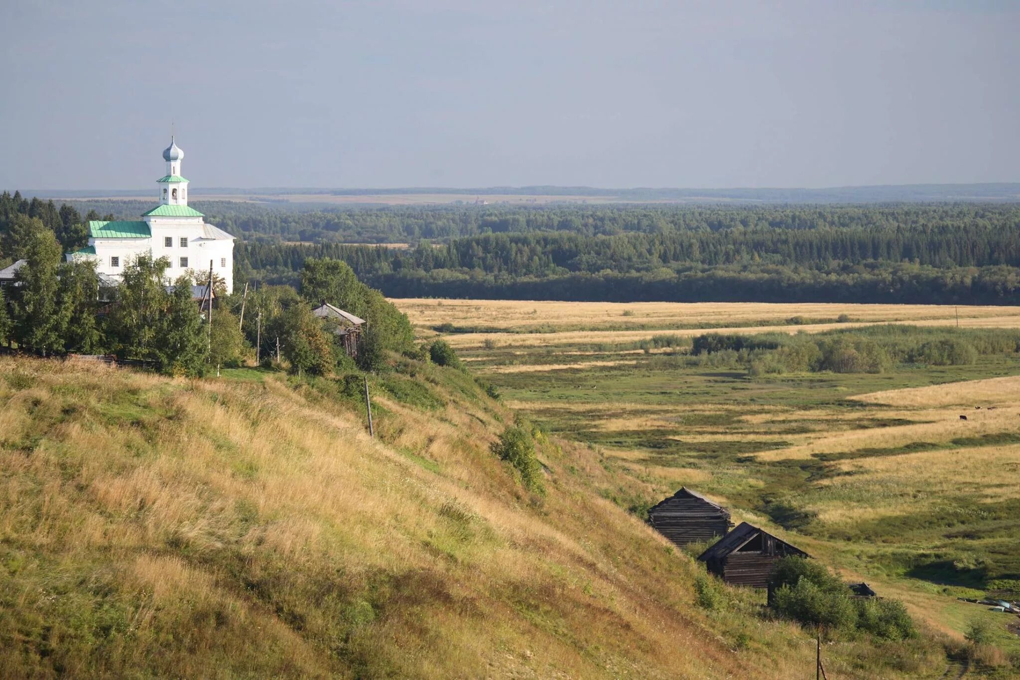 Чердынь гора. Вятский холм чердынь. воскресенский холм чердынь. чердынский богословский монастырь.