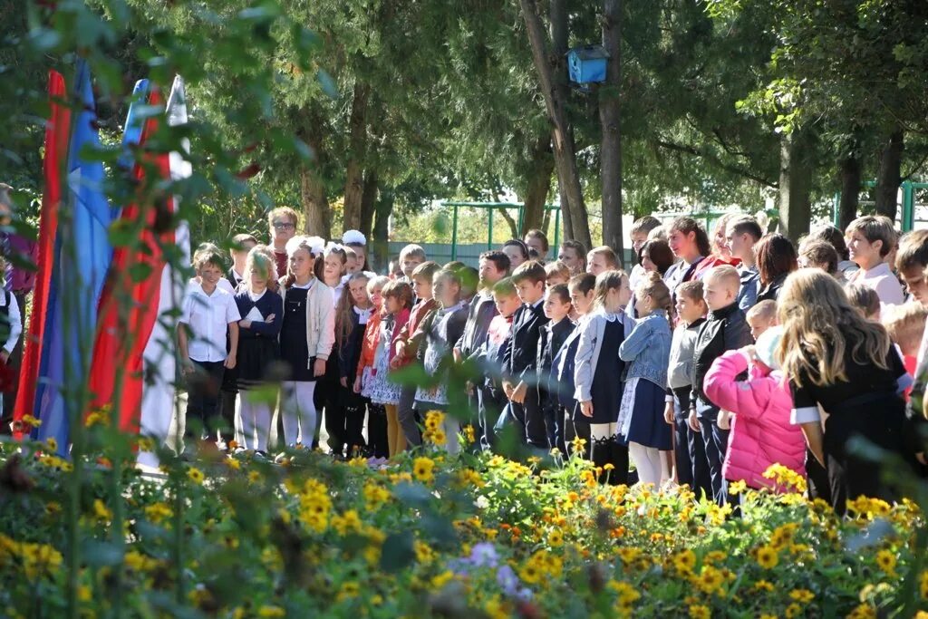 Новобейсугская выселковский краснодарский край. Ст Новобейсугская. Новобейсугская школа. Новобейсугская Краснодарский край школа. Новобейсугская школа 12.