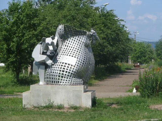 Сайт оса пермский край. Пермский край город Оса музей города. Куль Осинский Оса Пермский край. Достопримечательности города Оса Пермский край. Памятники осы Пермский край.