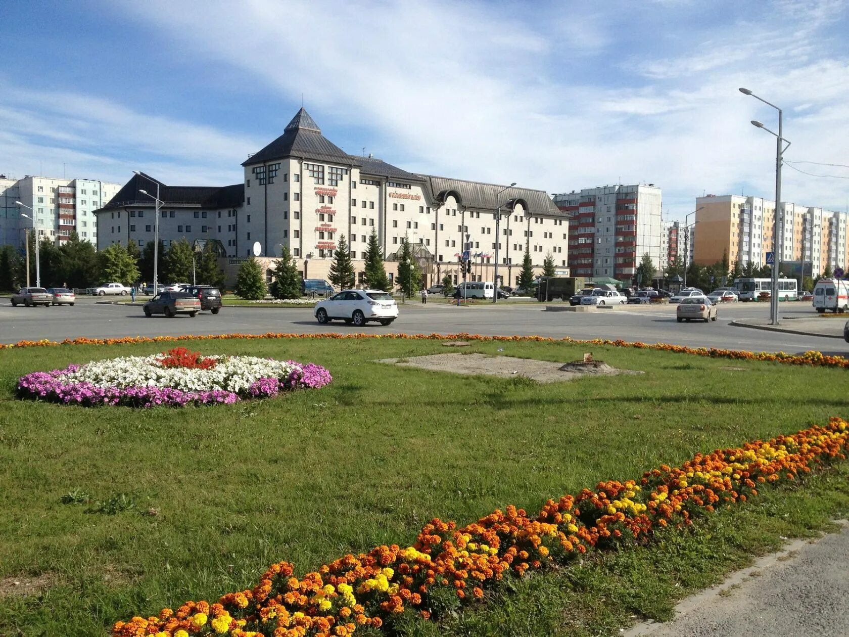 Гостиница ретро тобольск. Славянка тобольск гостиница. Азимут славянская тобольск. Азимут славянская тобольск. Славянка тобольск гостиница.