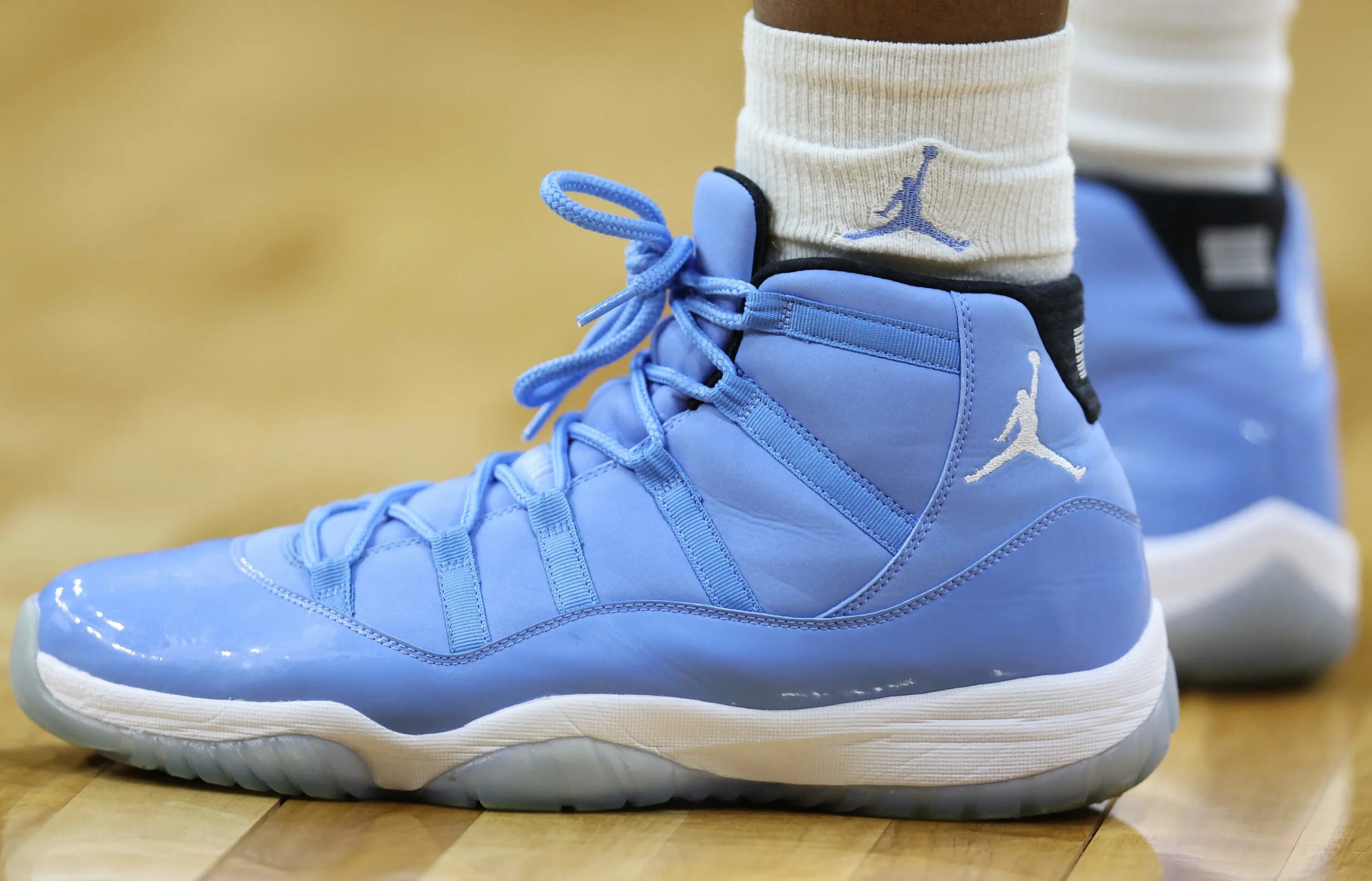 11 unc. Jordan 11 unc.
