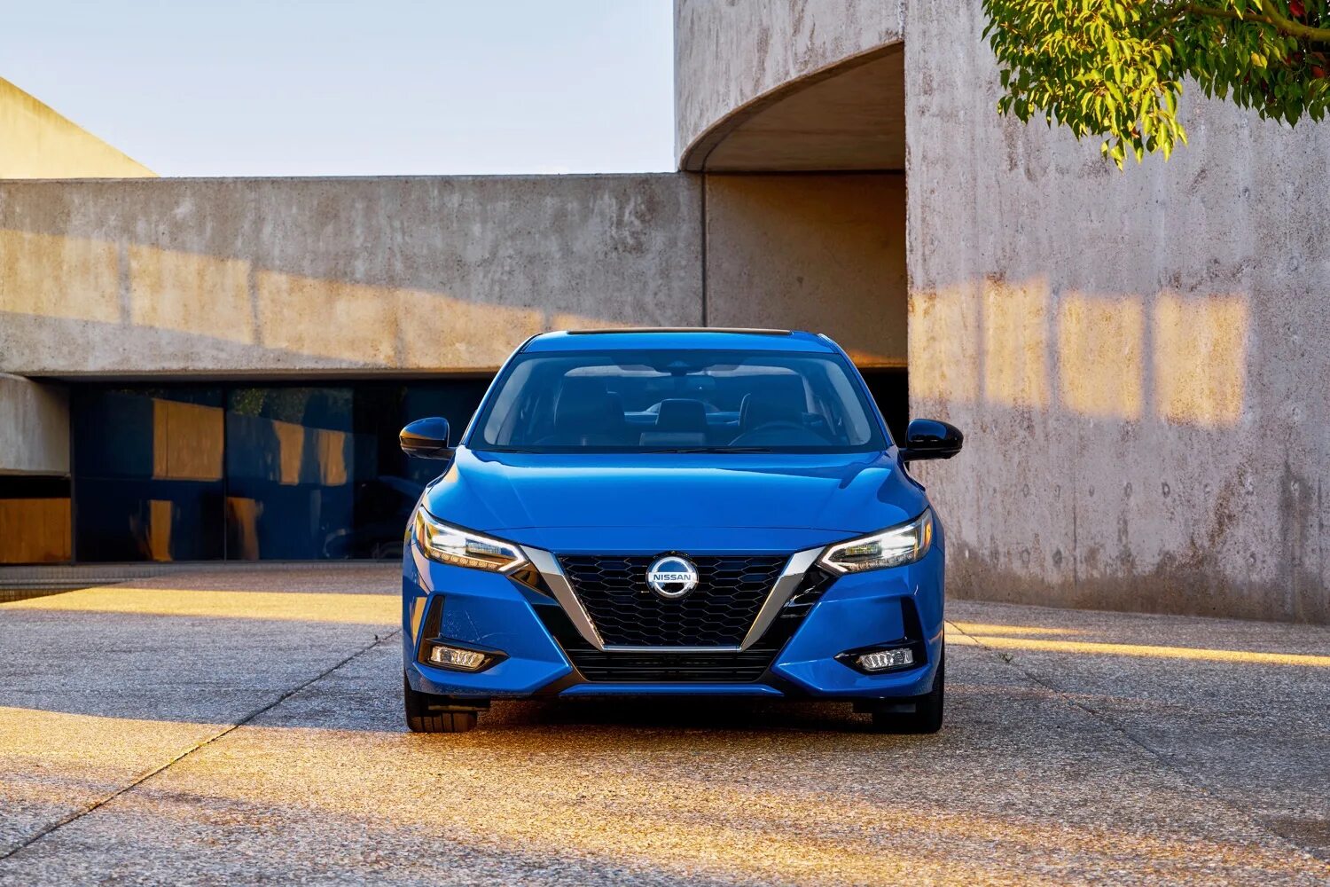 Nissan sentra 2020. Ниссан си 2020. Nissan sentra 2022. Новый ниссан сентра 2020. Ниссан сентра 2022.