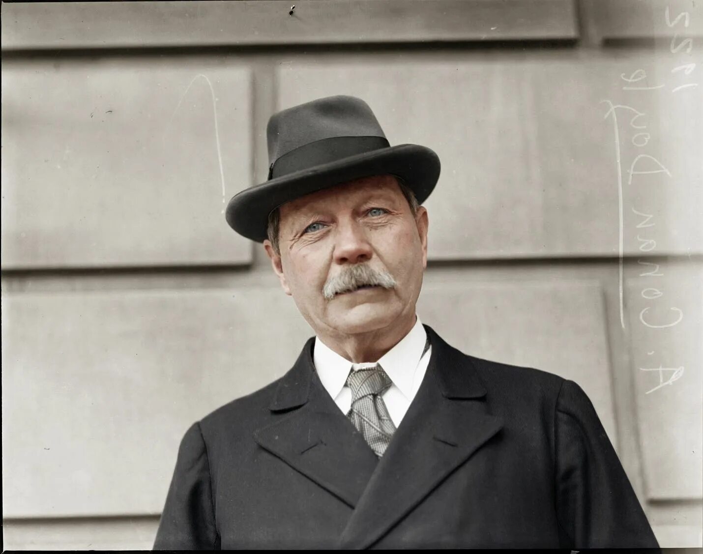 Sir arthur conan doyle