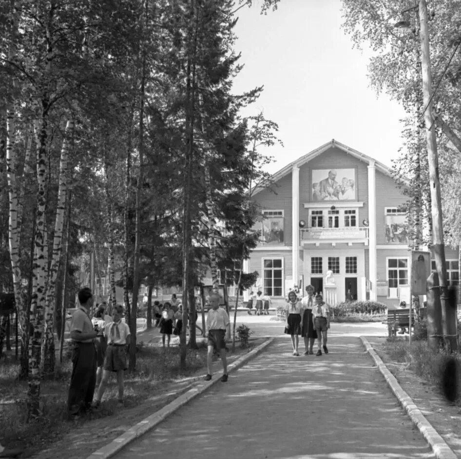 Дол метростроевец. Лагерь метростроевец балабаново. пионерский лагерь юный метростроевец. балабаново пионерский лагерь юный метростроевец.
