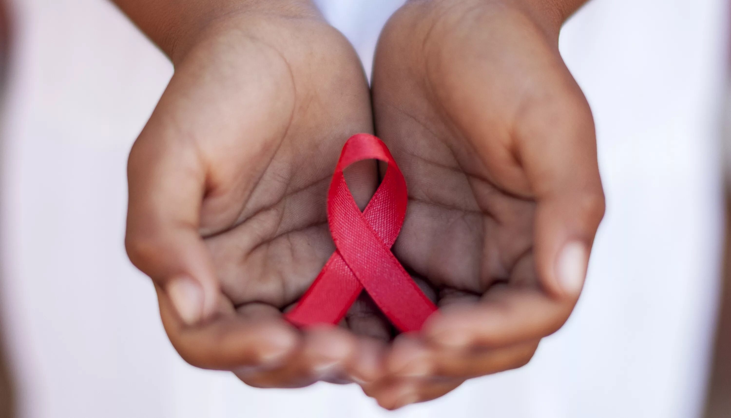 ВИЧ СПИД. Пока жива память жив человек. ВИЧ картинки. Международный день памяти жертв СПИДА.