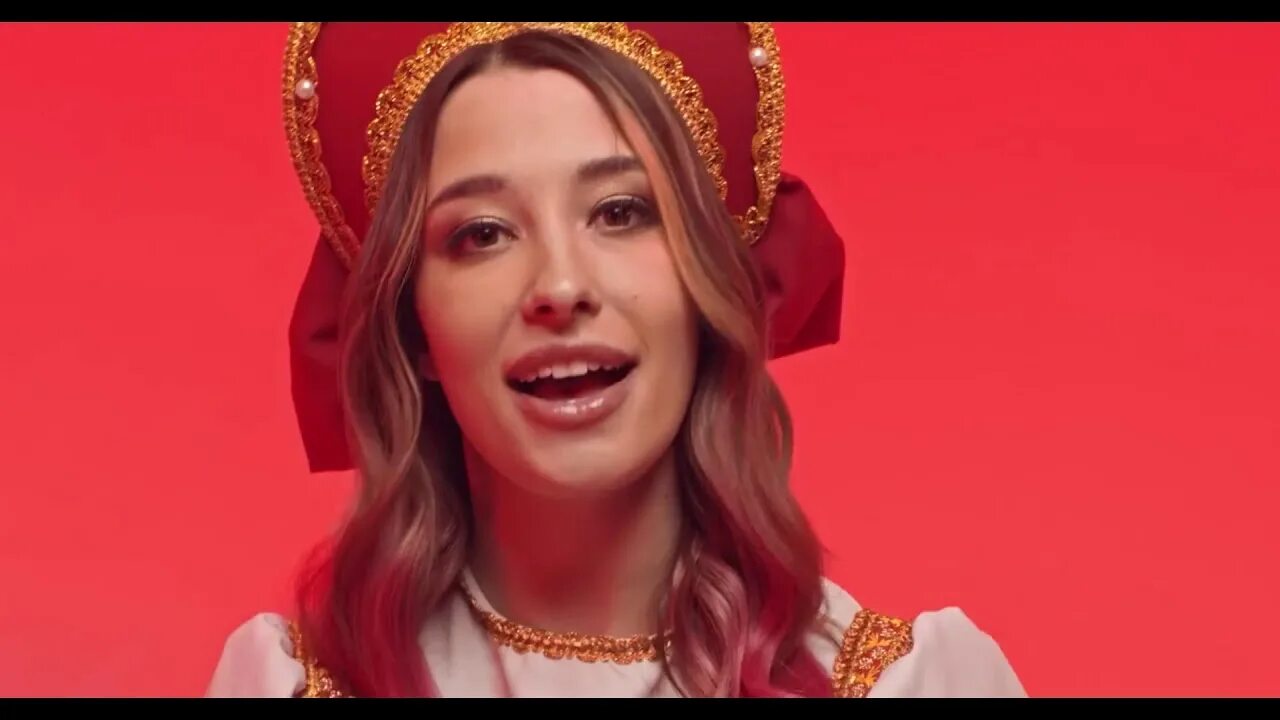 Девочка из ягодка малинка. Включи клип ягодка. Включи клип ягодка. Включи клип ягодка. Ягода малинка детский клип.