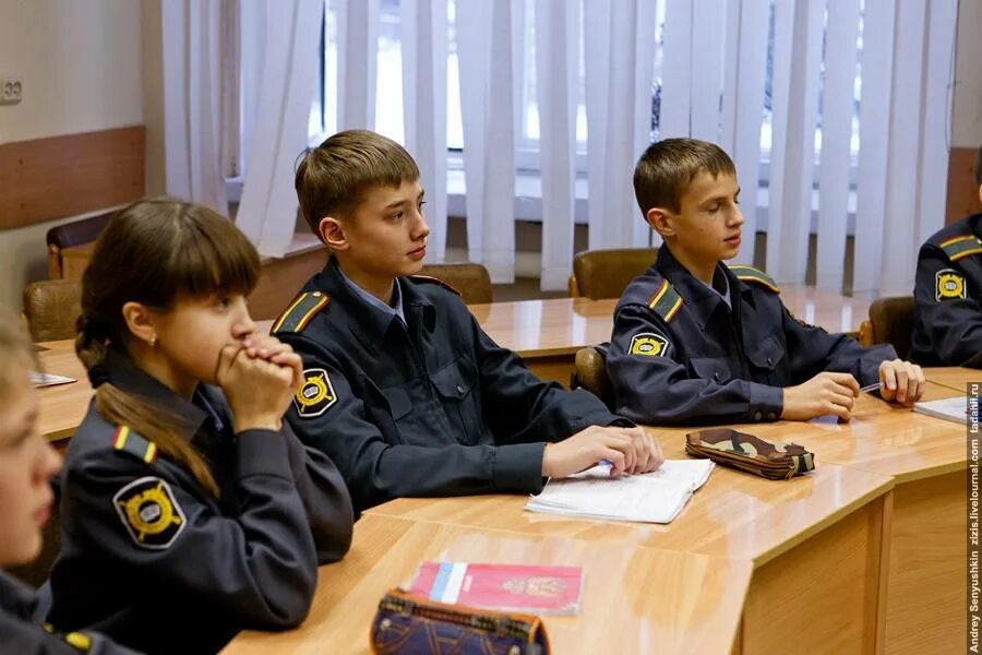 Шкода полиция. Школа полиции. Школа МВД полиция. Школа полиции в Москве. Что нужно сдавать на мента