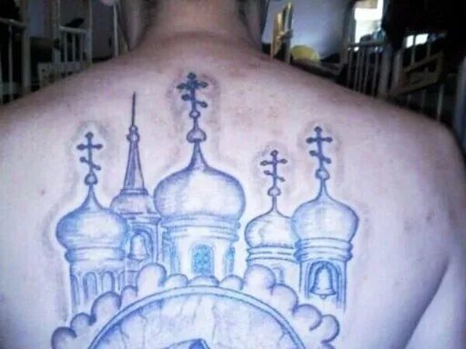 Что значит тату куполов. Татуировка купола. купола на спине.