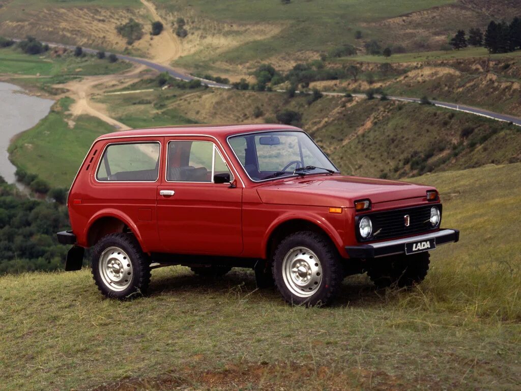 Фото машины нива. ВАЗ 2121 Нива. Лада 4x4 2121 Нива. Лада Нива 2121 4х4. ВАЗ 2121 Нива 1977.