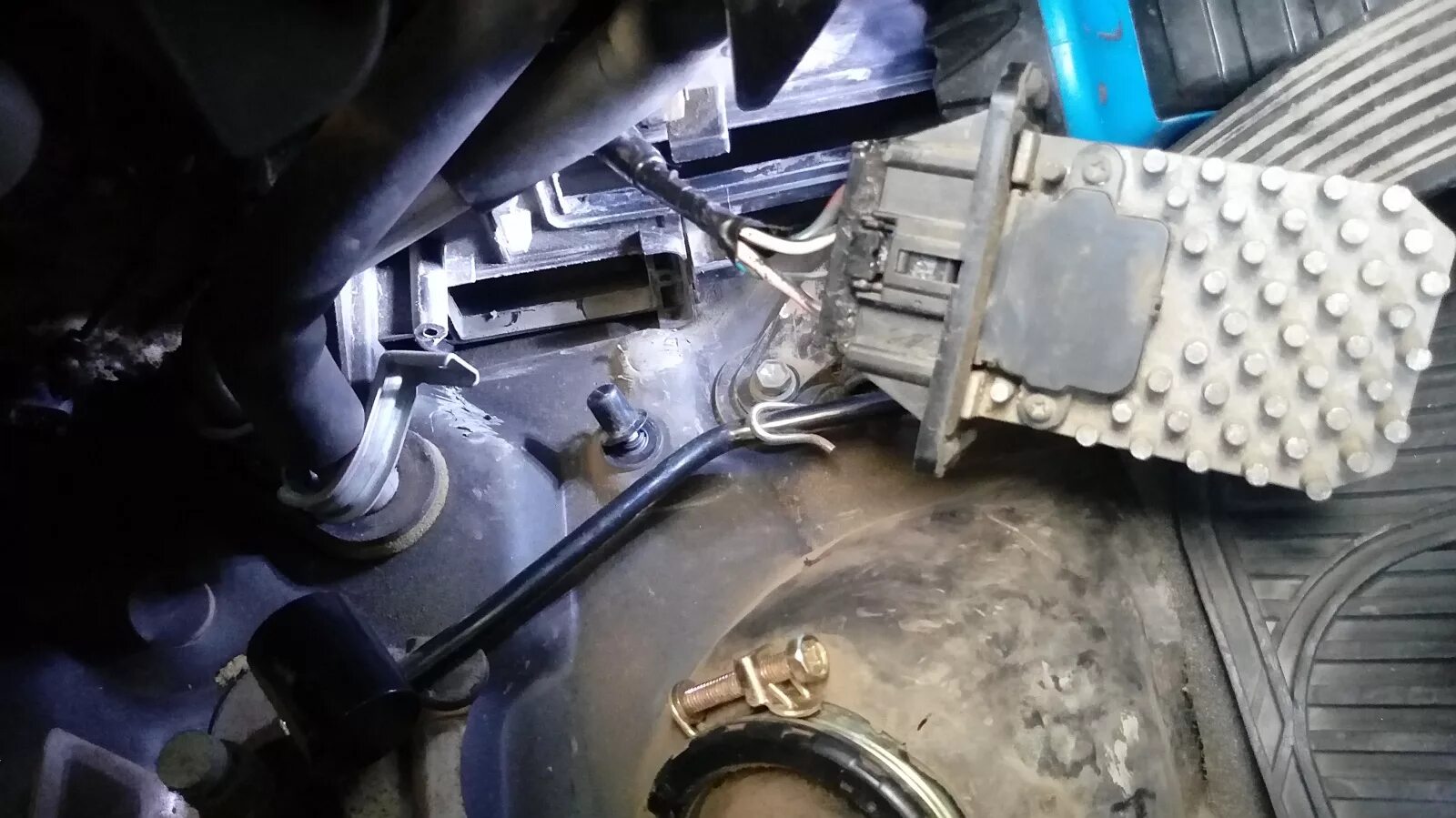 Очистка кондиционера - Toyota Avensis II, 1,8 л, 2006 года мойка DRIVE2