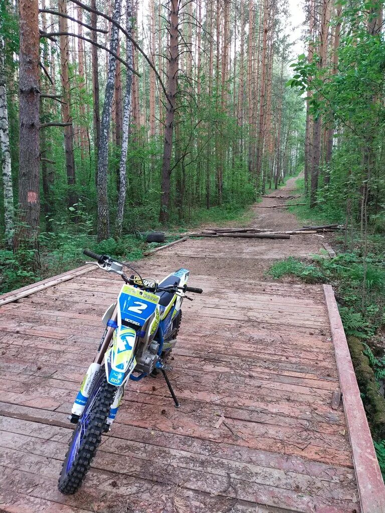 эндуро двор. хускварна хард эндуро. эндуро двор. эндуро двор. электромотоцикл фрирайд.
