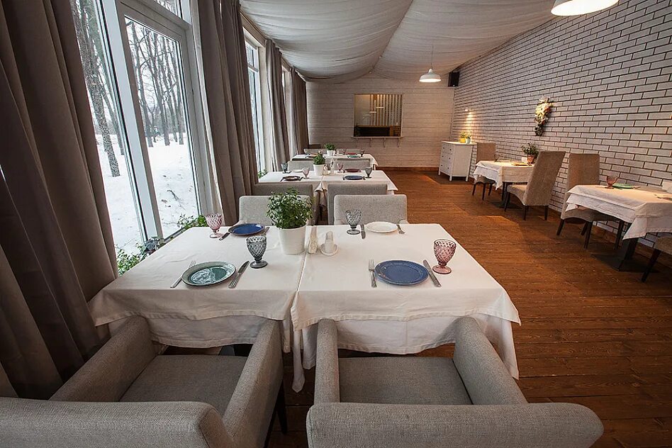 Forest lounge ленинградское ш 51 стр 4. Форест лаунж ресторан. форест речной вокзал кафе. forest lounge ресторан речной вокзал. forest дмитров lounge.