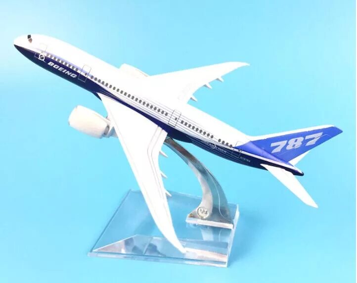 Металлическая модель самолета. Модель самолета Боинг 787. Боинг 747 модель. Игрушка самолёт Боинг 787 деталики. Модельки самолетов Боинг.