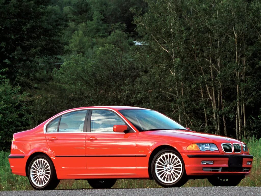 Е46 характеристики. BMW 3 e46 sedan. BMW e46 2000. BMW e46 1998. BMW e46 седан 1999.
