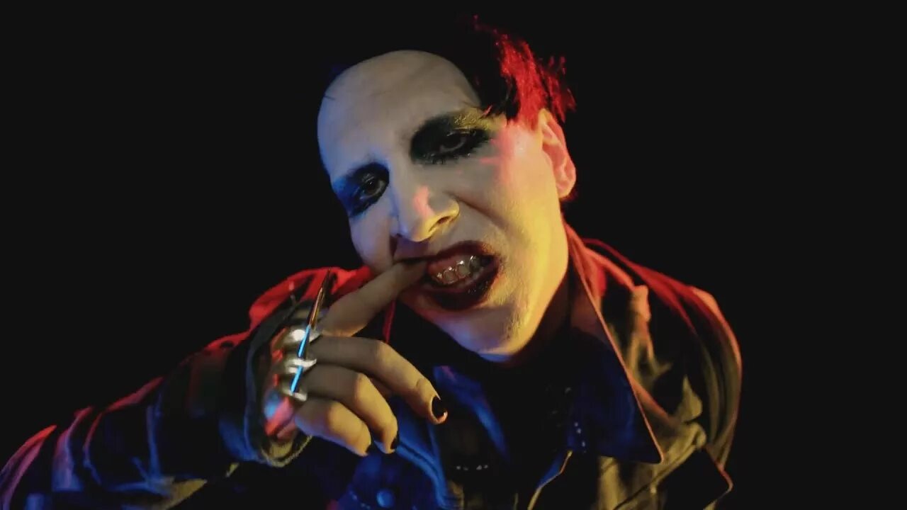 Marilyn manson assassination. Мэрилин мэнсон. Мэрилин мэнсон крипторхид. Мэрилин мэнсон. Marilyn manson 2004.