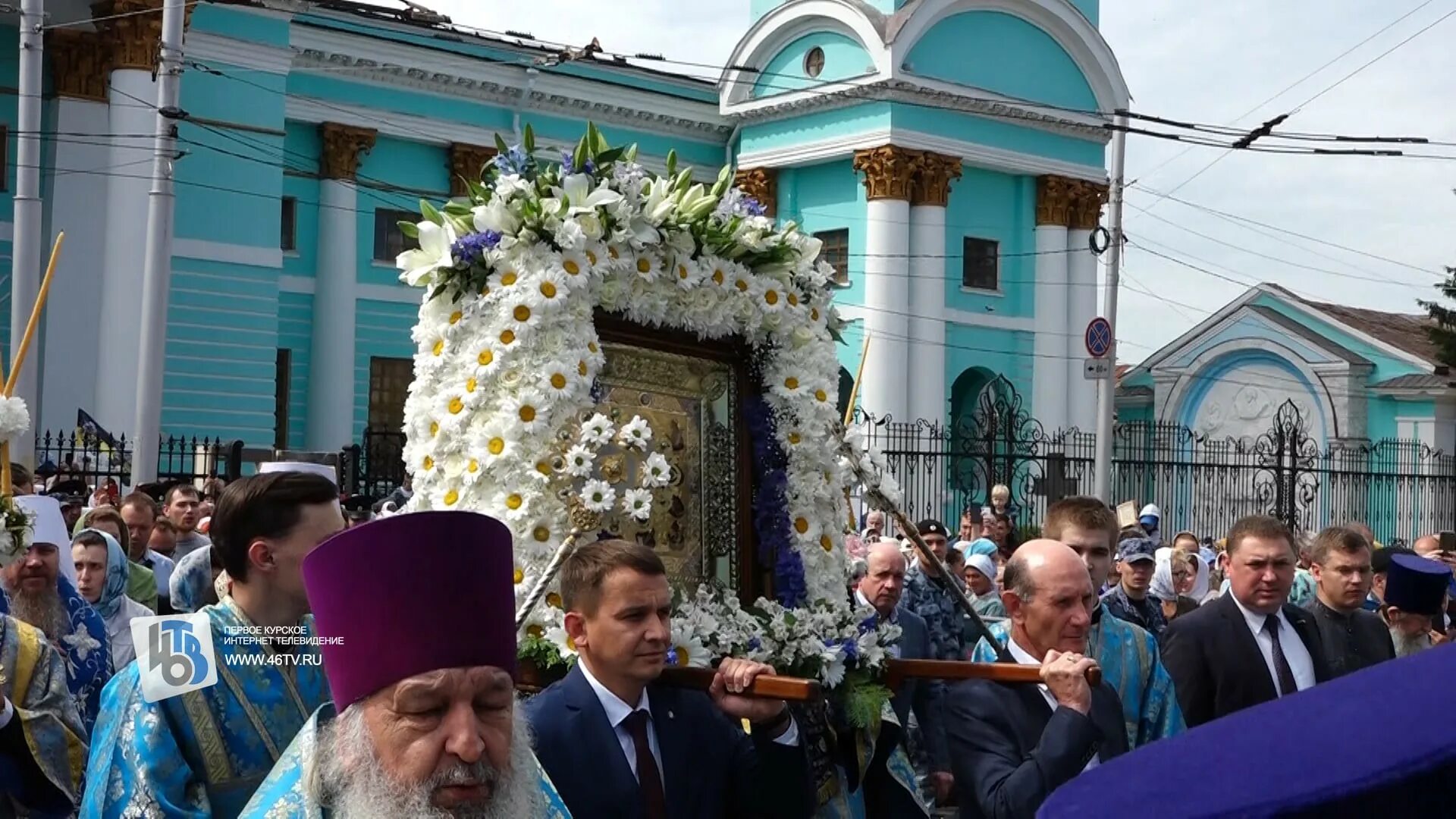 Крестный ход в курске. Крестный ход коренная пустынь. Коренная пустынь курск крестный ход. Крестный ход в 2022 году в курске. Курская коренная пустынь крестный ход 2022.