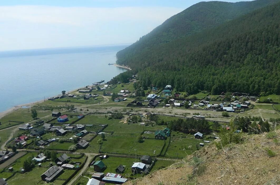 голоустное байкал. поселок большие коты байкал. коттеджный посёлок большая медведица ленинградская область. свято никольская церковь большое голоустное. крупные поселения.