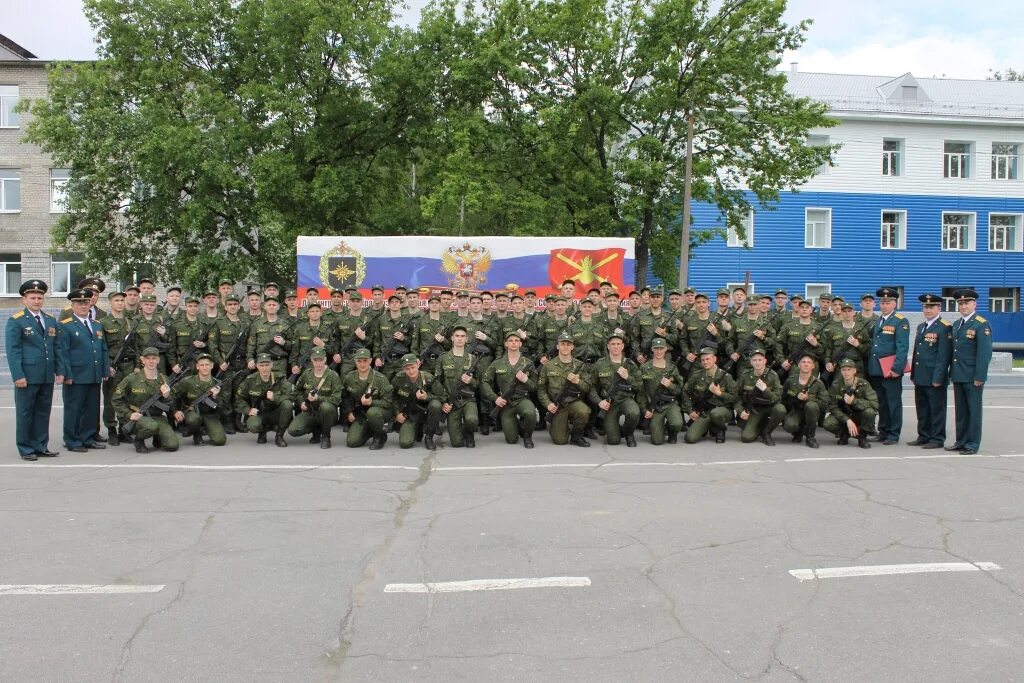 Горелово 9 мая. Вч 13821 горелово.