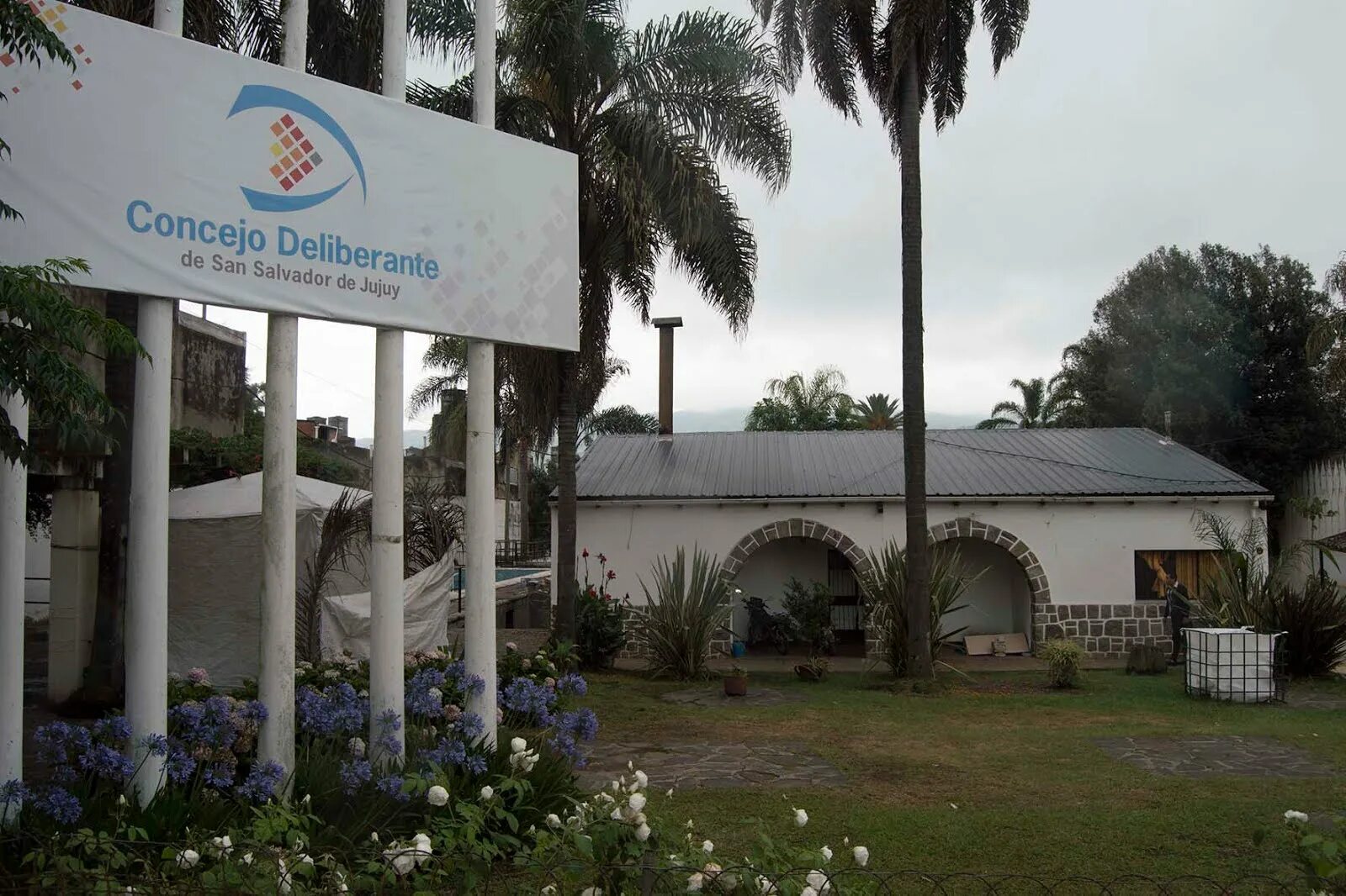 новио. Dj nil. El mejor recuerdo лого. El mejor concejo. карлос дель серро гранде судья.