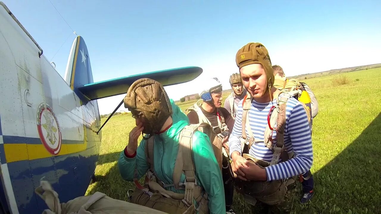 Досааф красноярск прыжок с парашютом. Досааф красноярск прыжок с парашютом. Прыжок с парашютом красноярск. Парашют красноярск. Спортивный парашютизм.