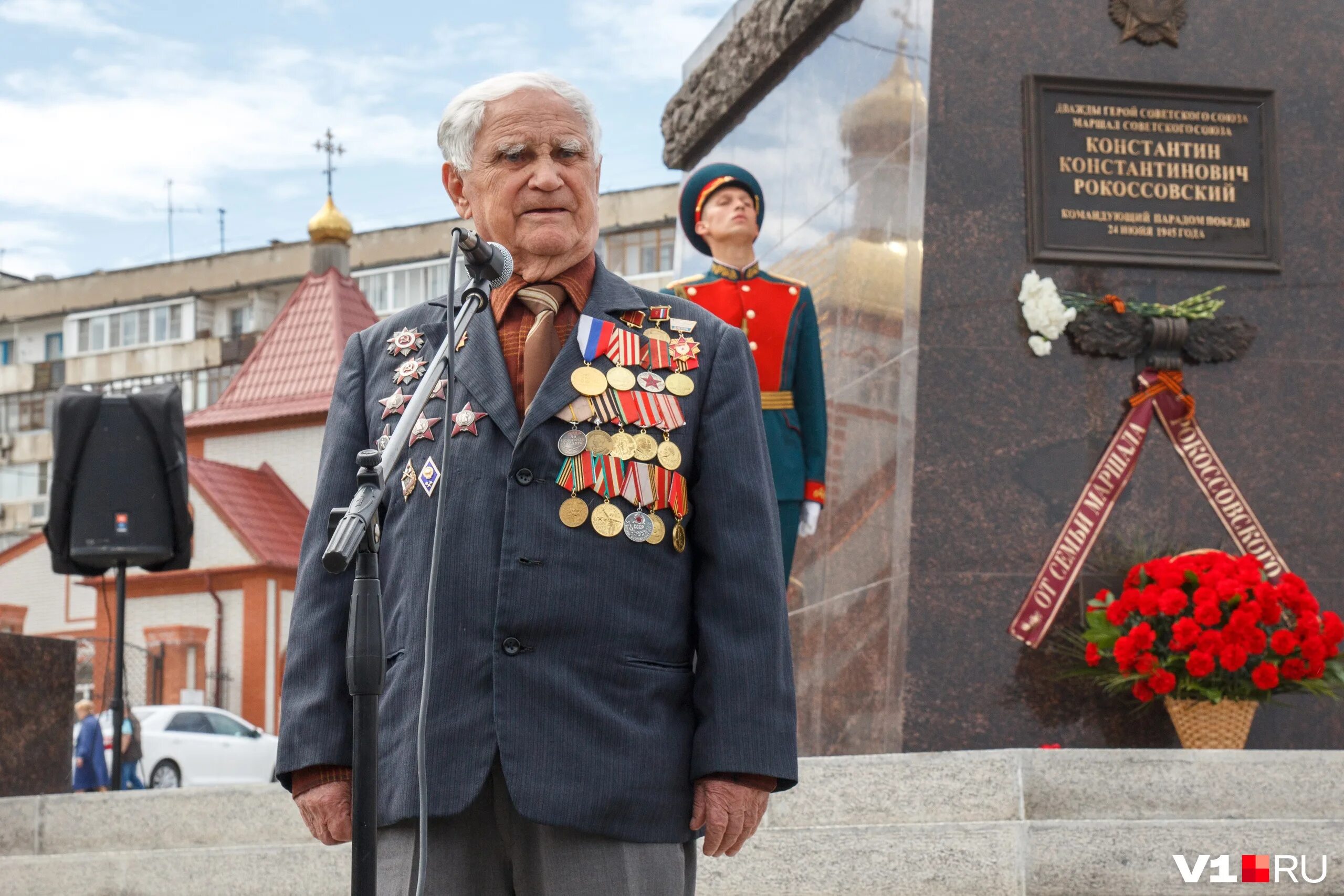 2015 год ветеранов. Ветераны Великой Отечественной войны. Ветераны с орденами. Последний ветеран.