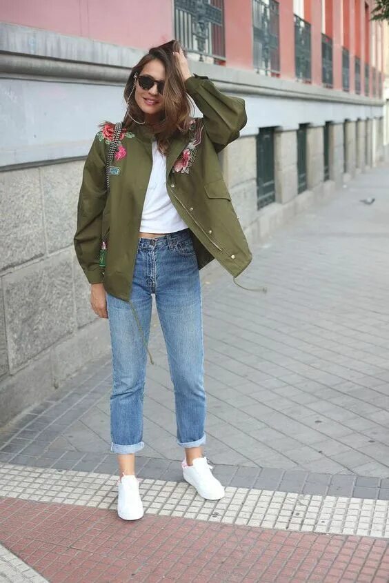 Army green jacket. Clutch Chicisimo (con imágenes) Moda, Moda marinera, Camiseta