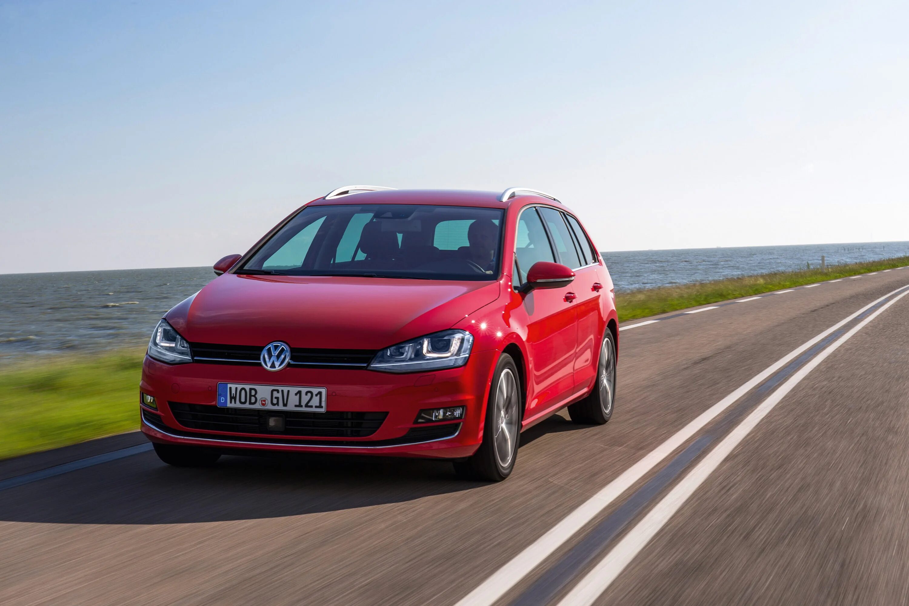Гольф 7 хэтчбек. Фольксваген гольф 7 поколения. 5. Vw golf 7. Volkswagen golf 7 поколение.