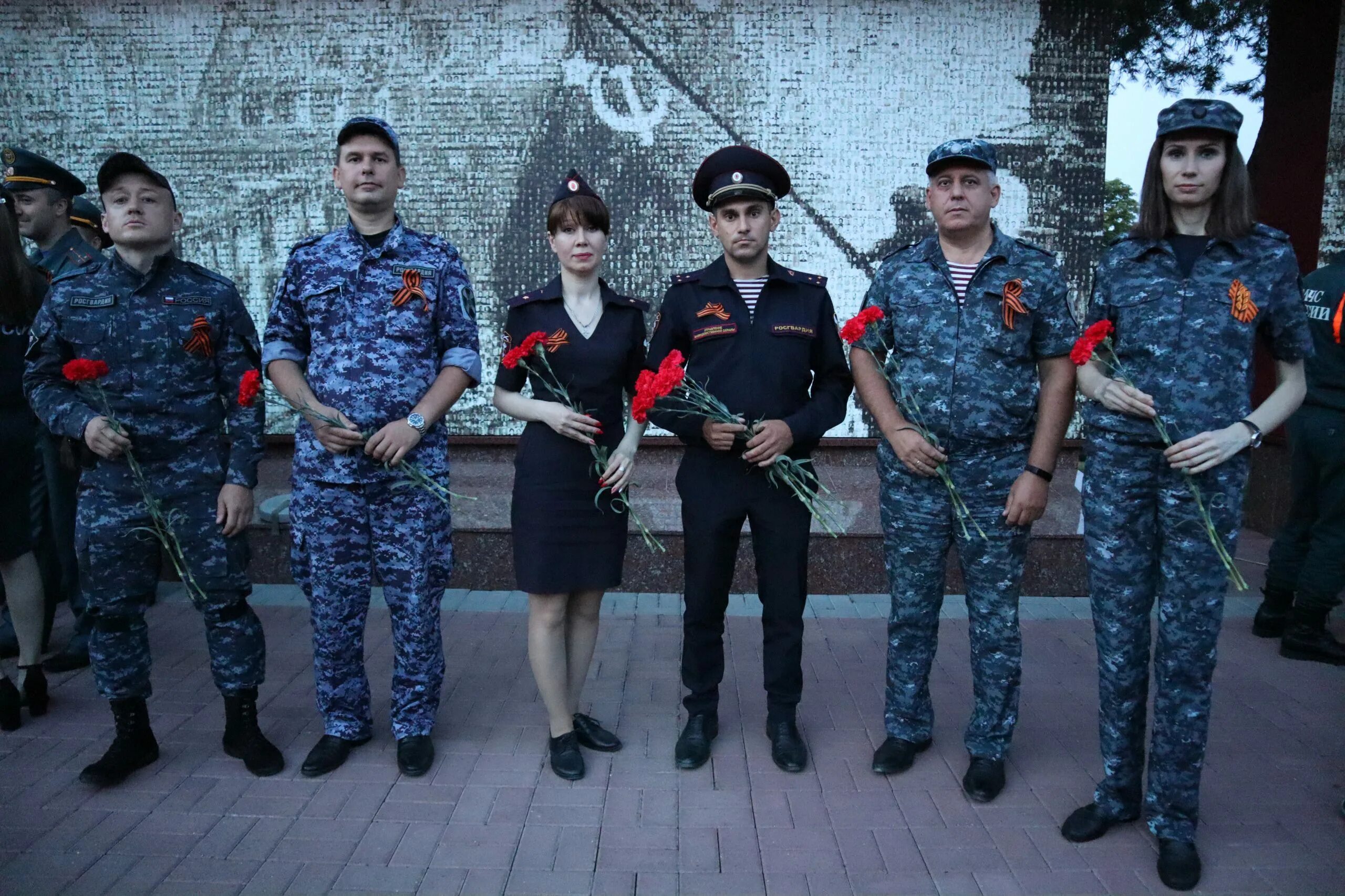 премия к концу года в росгвардии 2023