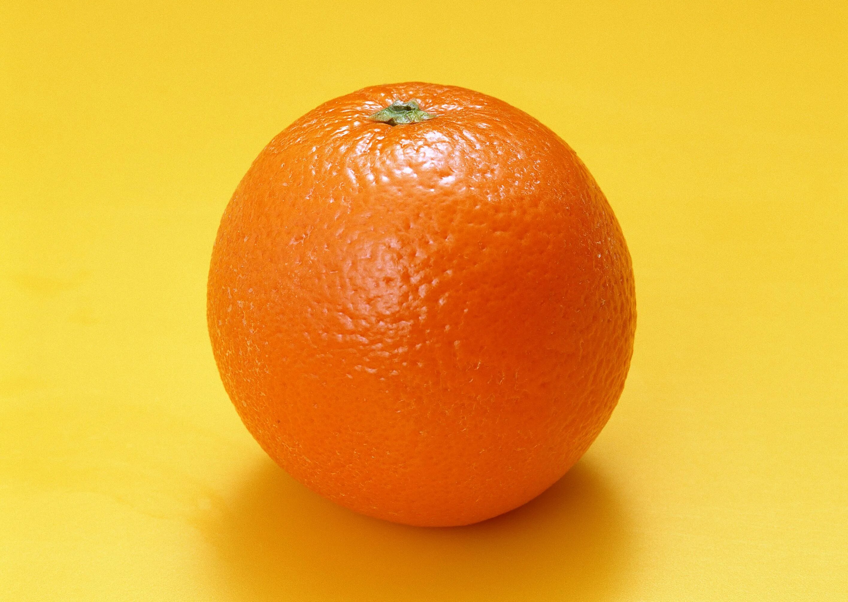 Картинки апельсин. Апельсин. Апельсин фрукт. Оранжевый апельсин. Апельсин картинка.
