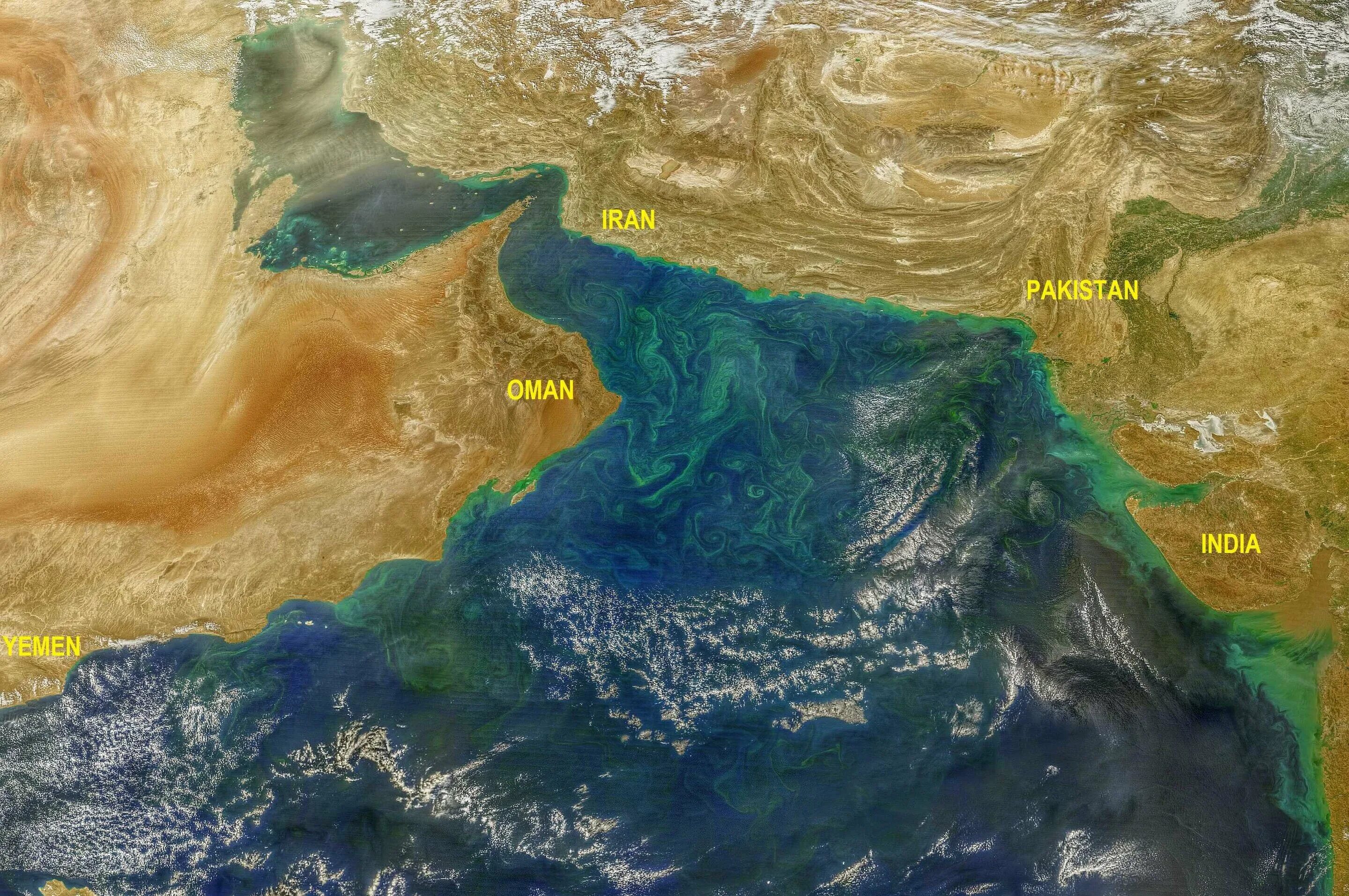 Аравийский какой океан. Аравийское море из космоса. Аравийское море. Течения Аравийского моря. Аравийский океан.