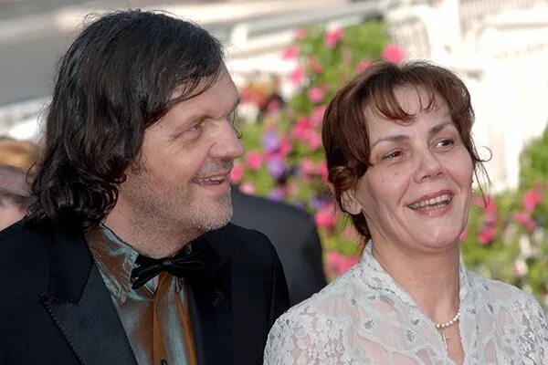Aleksandrovi prijatelji osuli po Dunji Kusturica: Nije joj smetalo dok je hodala