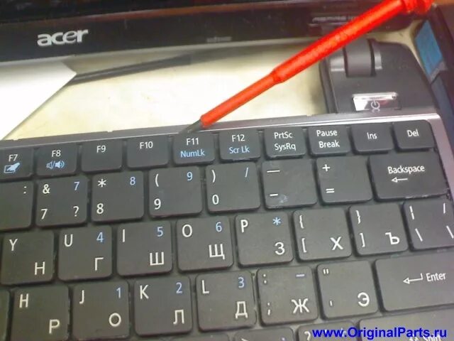 Как сменить клавиатуру на ноутбуке. Клавиатура ноутбука с английского на русский. Переключение клавиатуры на ноутбуке. Переключить клавиатуру на английский на ноутбуке. Клавиатура ноутбука на английском языке.