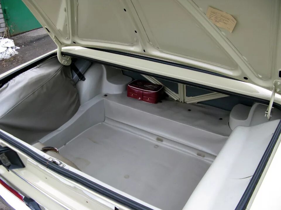 Оформление багажника - Lada 2106, 1,6 л, 1977 года стайлинг DRIVE2