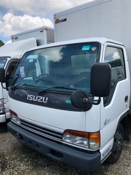 Кабина эльф. Кабина Isuzu Elf 1992. Isuzu Elf кабина. Isuzu Elf широкая кабина. Исузу Эльф 1996г.