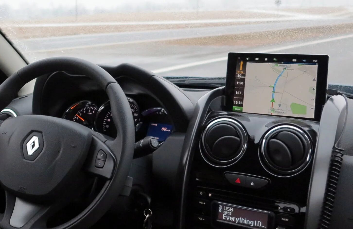 Renault logan android. Мультимедиа на панель renault duster. renault duster магнитола tesla. планшет в renault duster. renault duster магнитола android tesla.