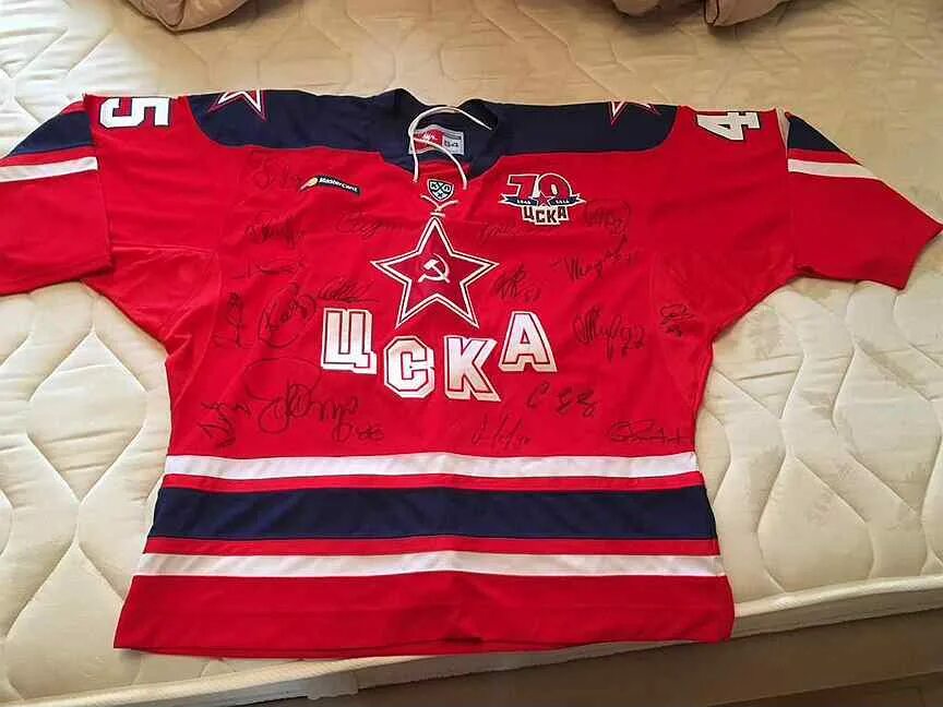 Bauer supreme one 55 нагрудник. Авито хоккейное москва. Авито ищем хоккеистов. С эмблемой монреаль канадиенс свитер для мальчиков. Авито хоккейное москва.