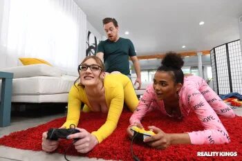 Aria kai. Aria kai lil d. Aria kai alina. Misty quinn модель. Aria kai.