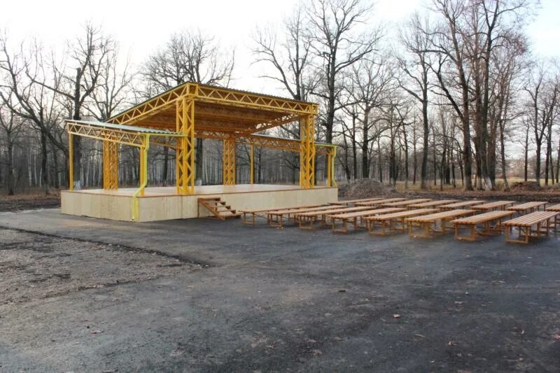 Этот театр получил новую сцену во дворе