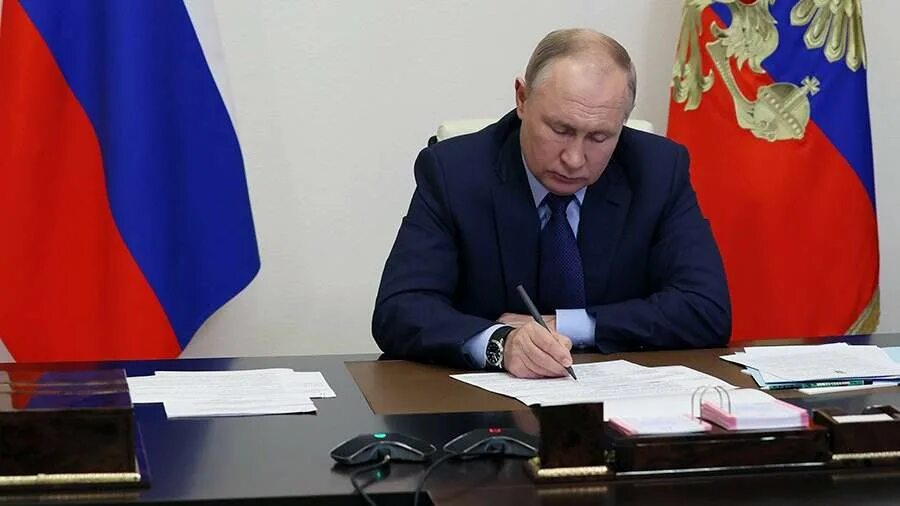 Утвердили нового главу. Утвердили нового главу. Утвердили нового главу. Депутаты горсовета оренбург. Новый глава фас.