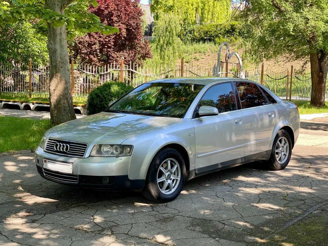 Купить ауди автомат. Audi a4 2001. Ауди а4 2001. Авторазборка Ауди в Тирасполе на АК 2806. Маклер авто ПМР.