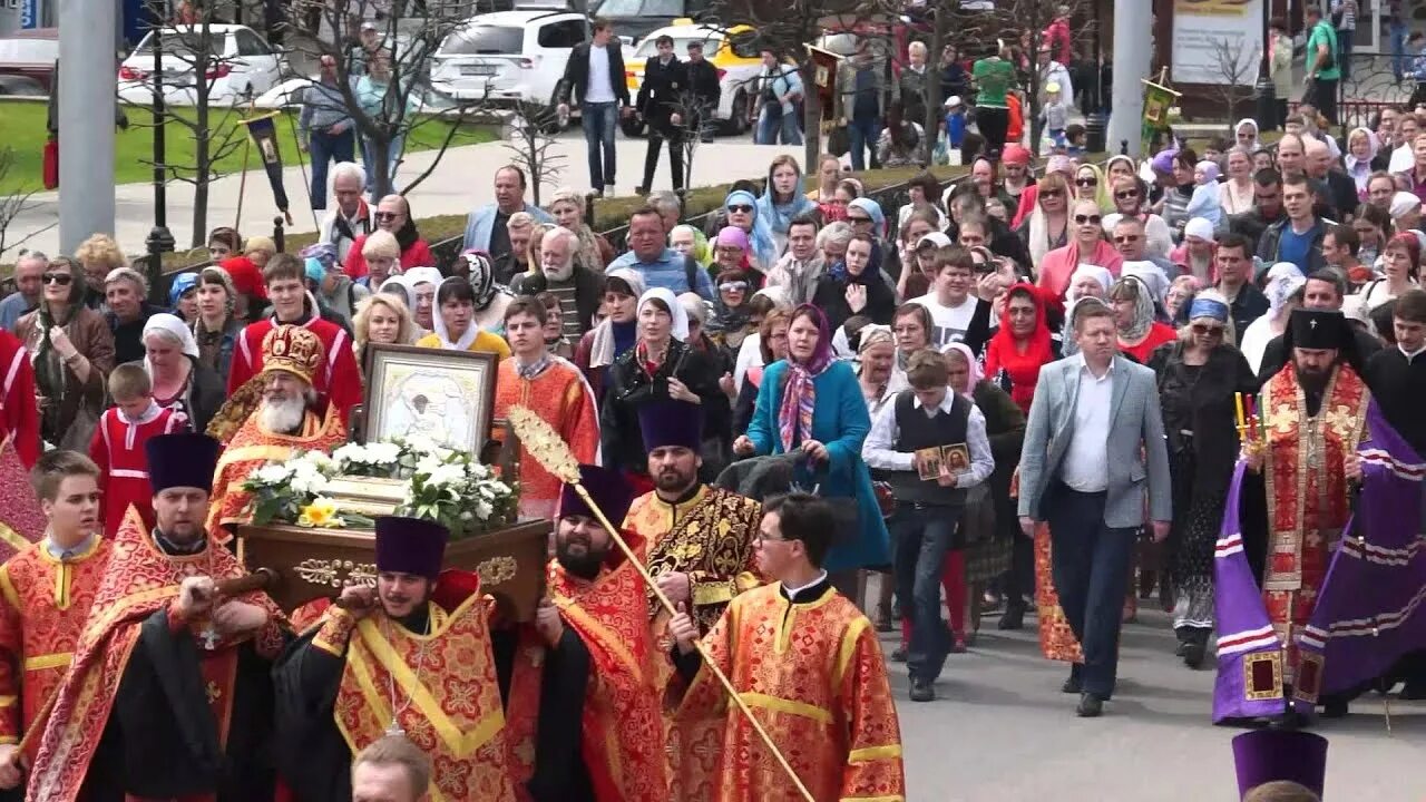 Сонник крестный. Крестный ход. Красивый крестный ход. Крестный ход 1689. Крестный ход Пасха Первомайский.