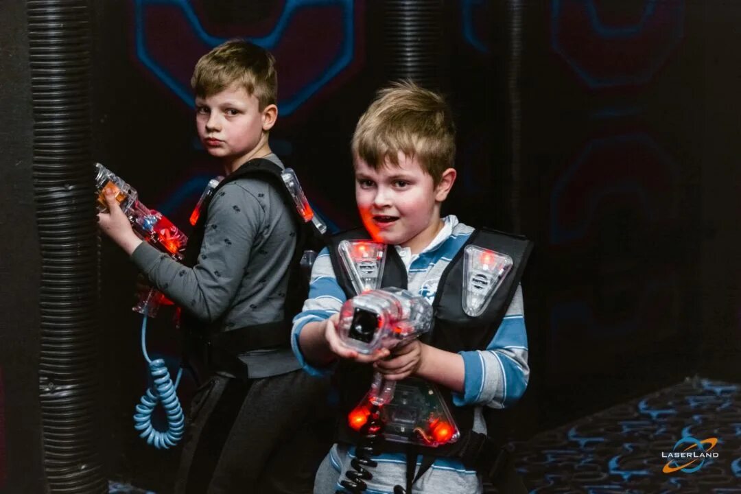 ЛАЗЕРЛЭНД В Гагаринском. ТЦ Гагаринский лазертаг. Laserland Мякинино. Лазер ленд Гагаринский