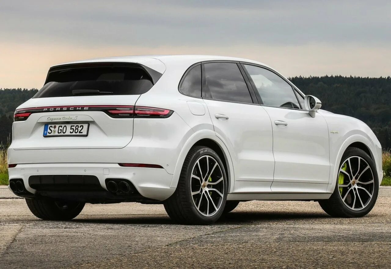 Porsche Cayenne 2020. Porsche Cayenne Turbo s. Порш Коэн 2020. Porsche Cayenne Turbo 2020. Cayenne e hybrid