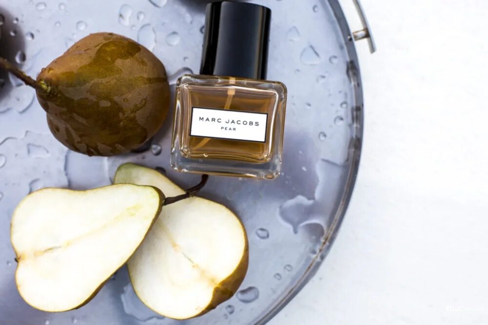 Dulce pear laurent. Marc Jacobs Pear. Splash Pear 2016. Парфюм с грушей. Нишевая парфюмерия с грушей.