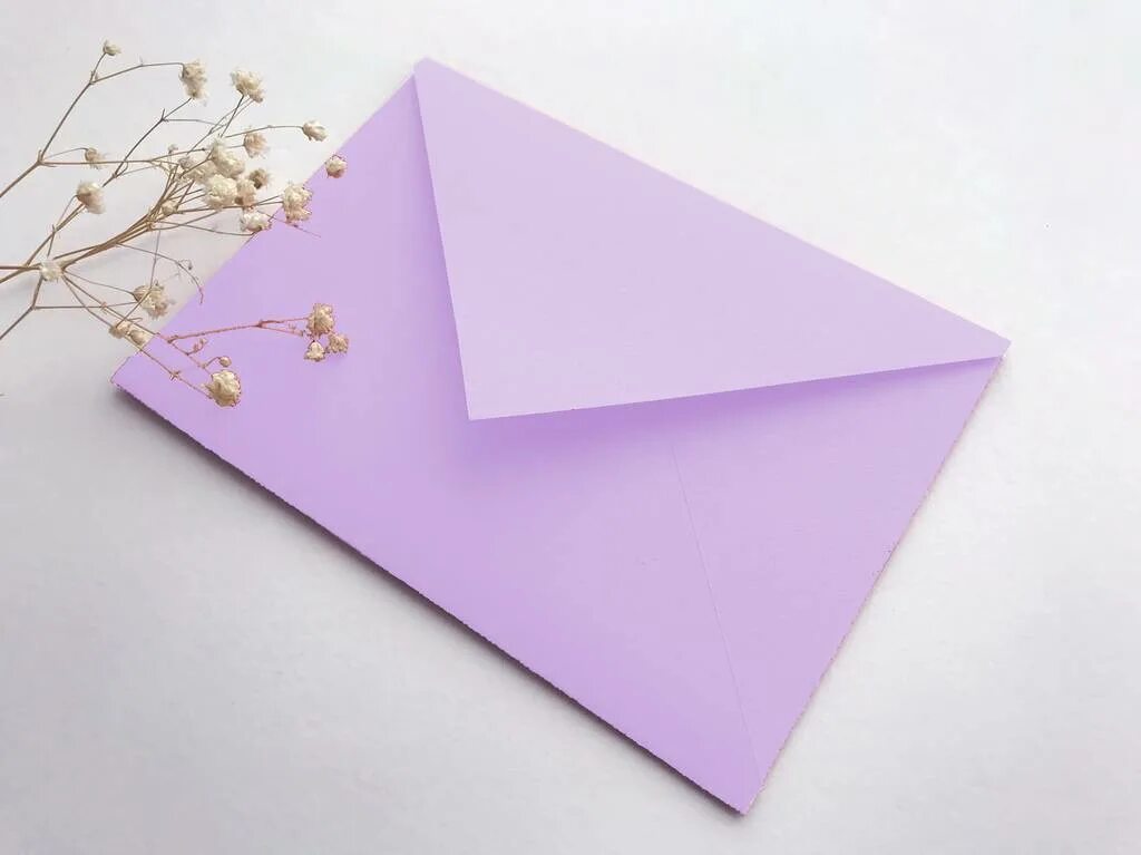Конверт. Бумажный конверт. Конверт бумажный цветной. Красивый подарочный конверт.