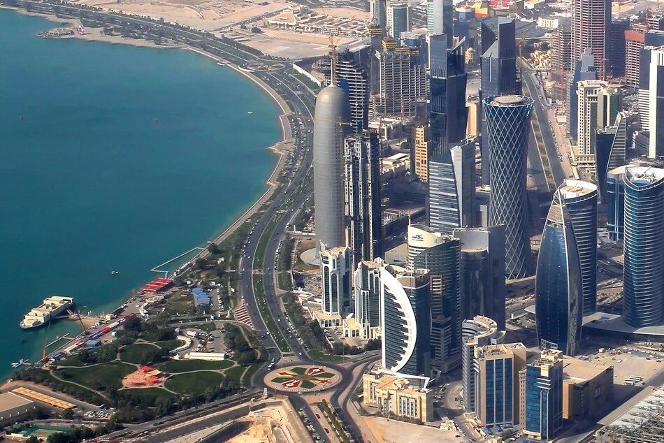 Доха Катар. Катар столица Доха. Абу Даби и Доха. Катар арабские эмираты. 10 богатых стран