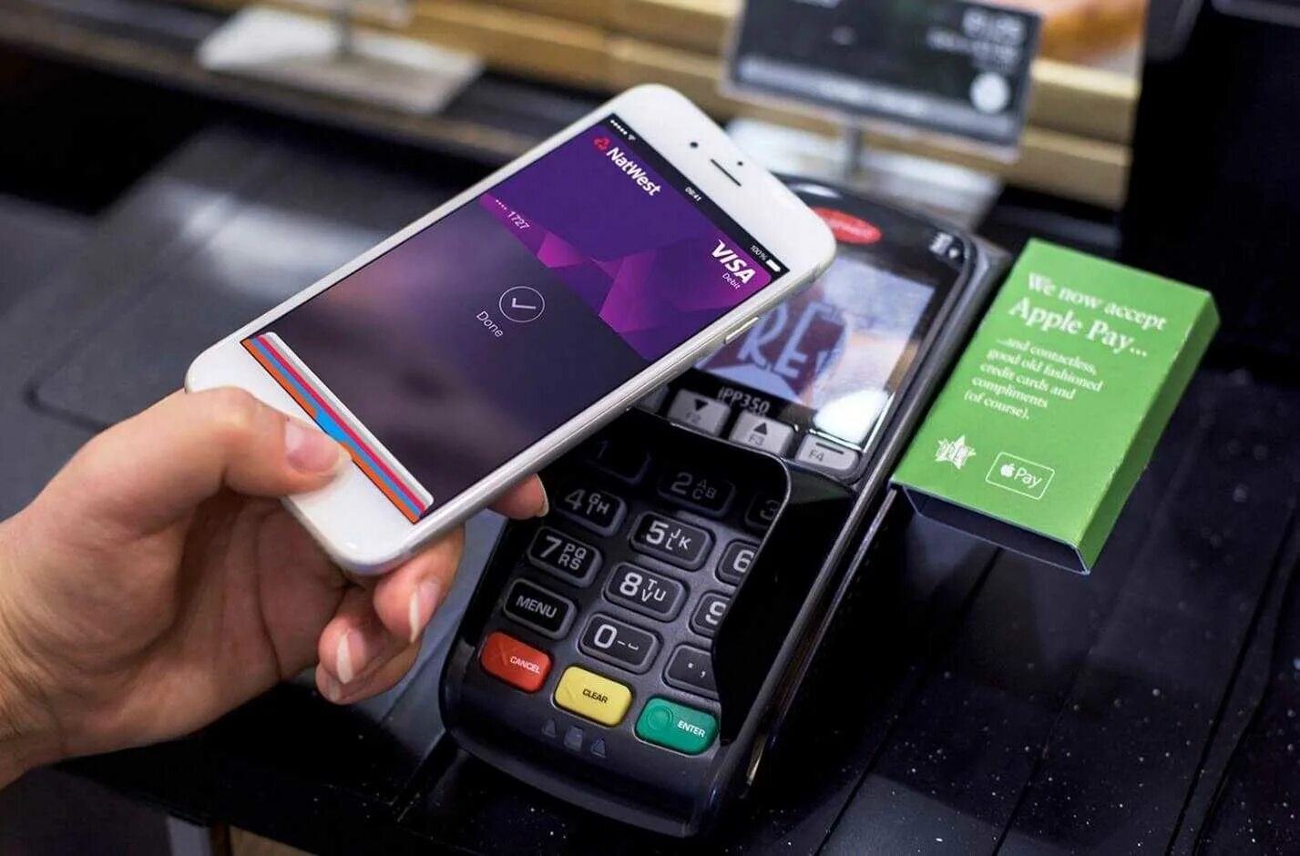 Apple pay. Apple pay iphone. Apple pay NFC. Бесконтактная оплата Apple pay.