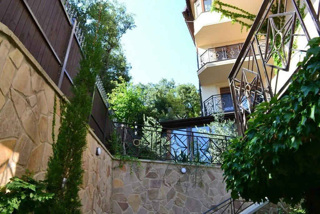 баттерфляй мисхор. баттерфляй мисхор крым. 40"б". баттерфляй мисхор. алупкинское шоссе 40б.